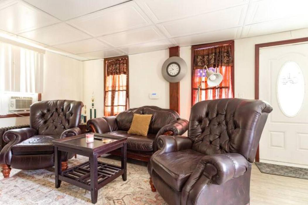 ניו יורק Cozzy Room With Private Entrance And Drive Way מראה חיצוני תמונה